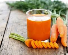 jugo natural de zanahoria